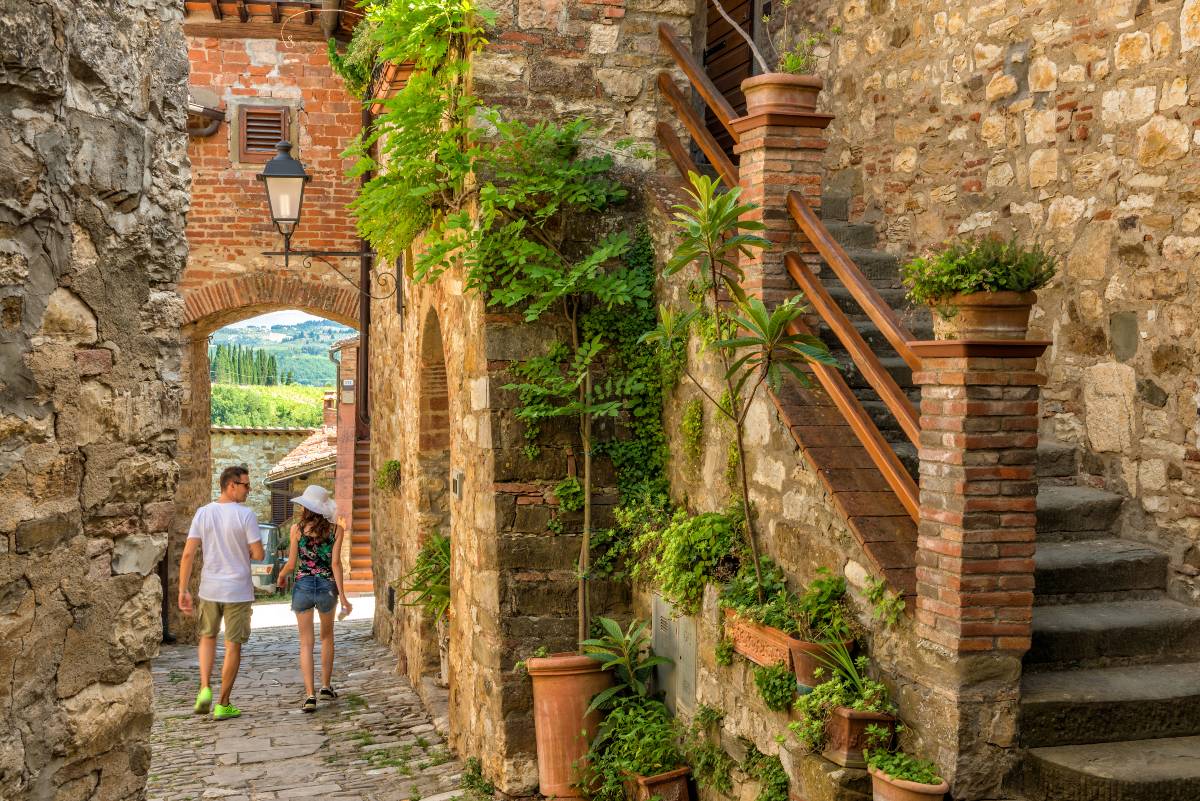 I 10 vicoli più belli dei borghi italiani