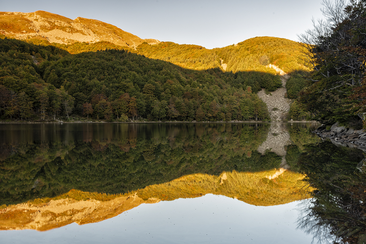 Emilia shines with its lakes