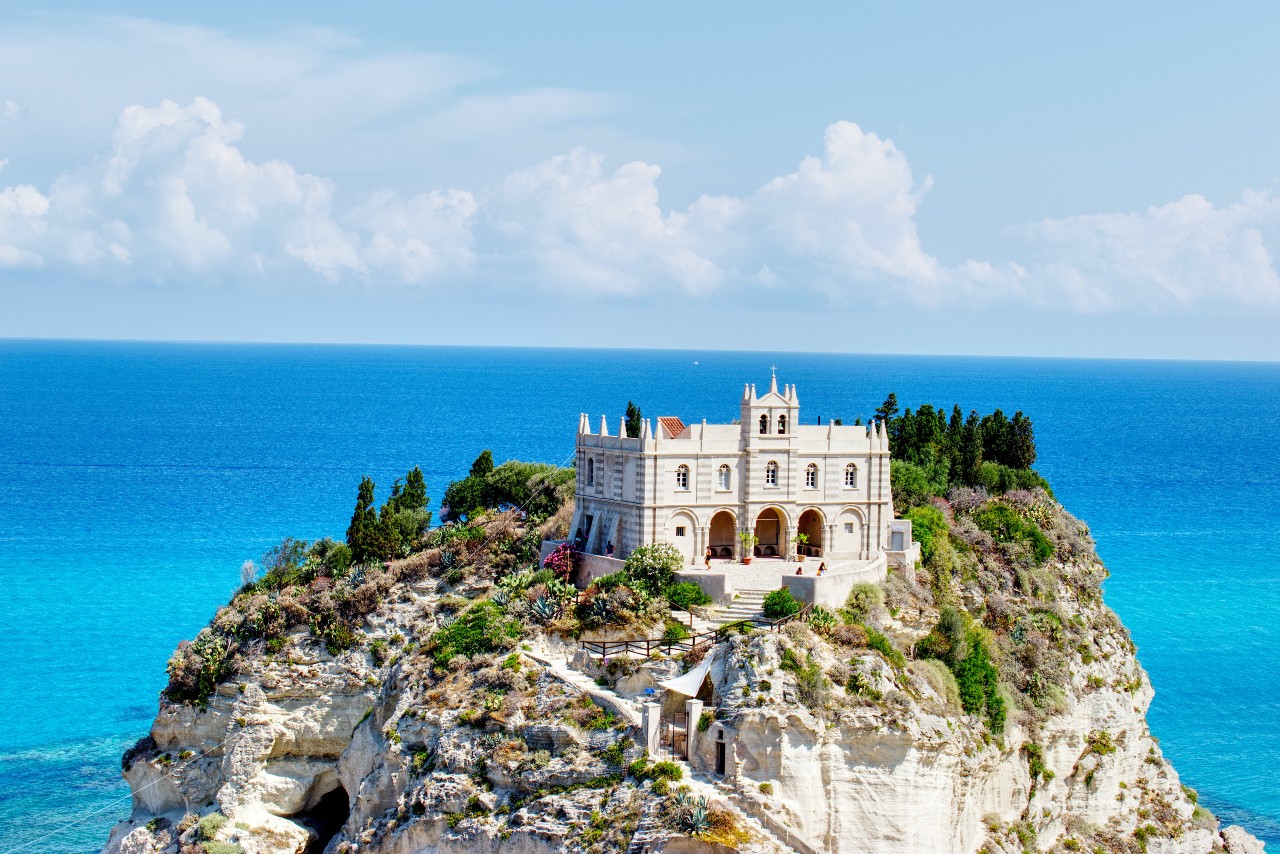 Santuario-di-Santa-Maria-dellIsola