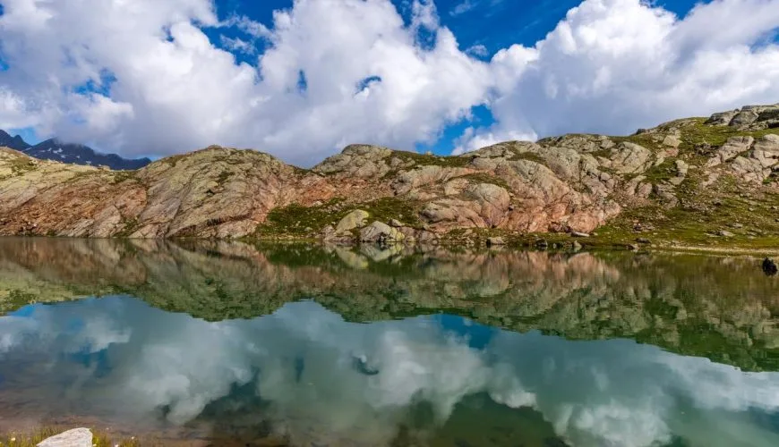 Esplorando il Giro dei Sette Laghi a Ridanna: Un’avventura tra montagne e acque Scintillanti