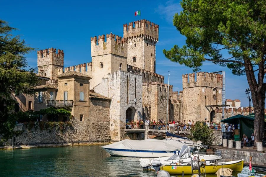 Exclusive tour of Sirmione on Lake Garda