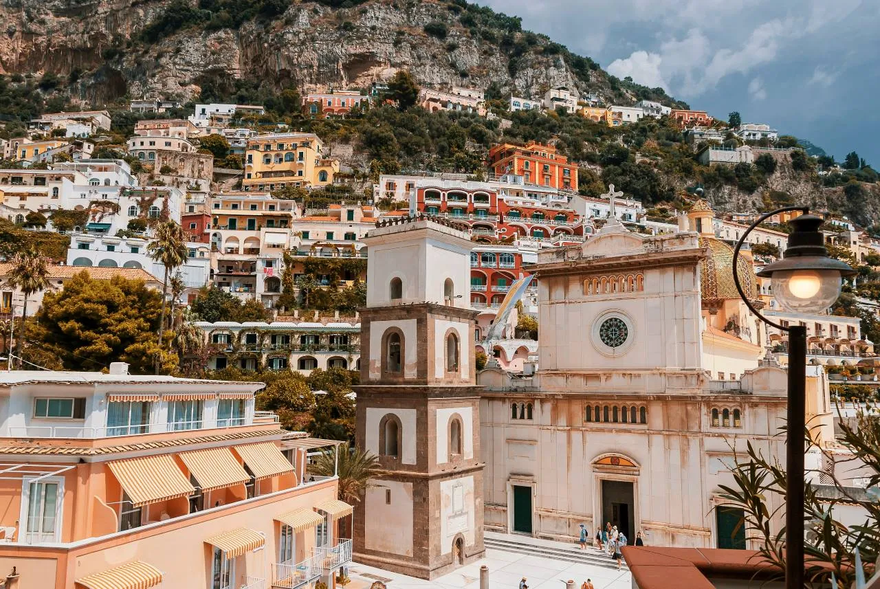 Positano rafael hoyos weht lnCmNDlAxEU unsplash 6 11zon